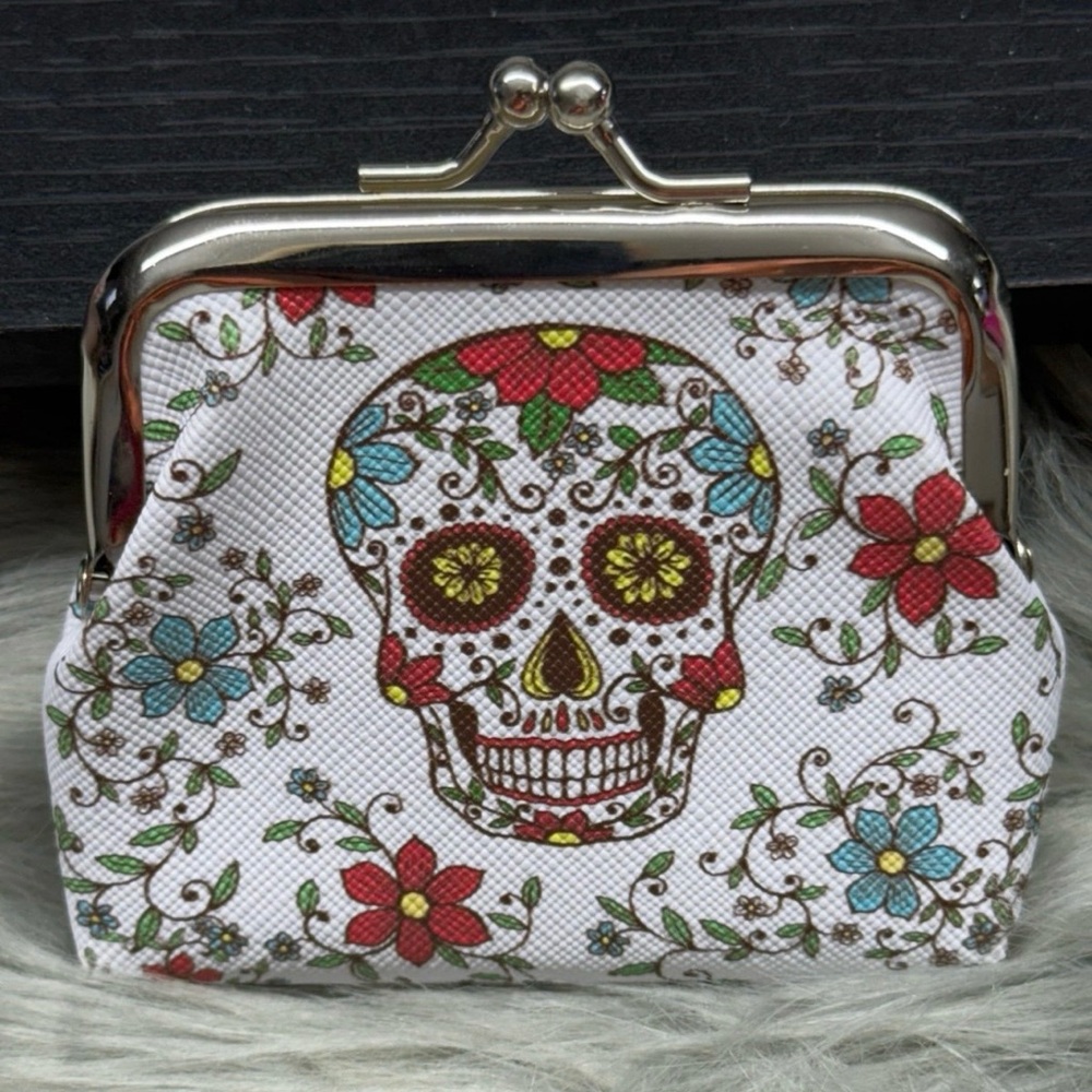 Day of the Dead Skull Flower Print Clutch Coin
Change Purse Sugar Skull Wallet